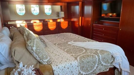 8399625_20220907101636241_1_XLARGE